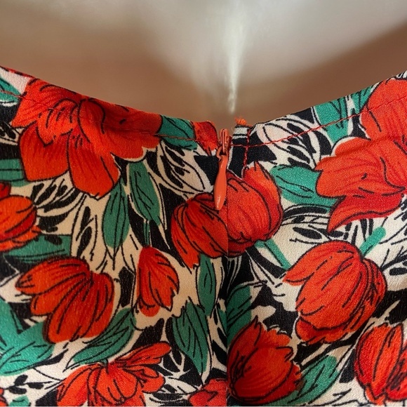 Floral Print Red and Green Puff Sleeve Blouse Top Size Small S - Picture 8 of 16
